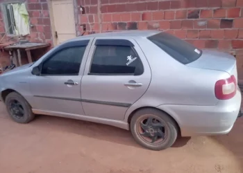 Polícia apreende carro de suspeito de matar casal em Alto Rio Novo