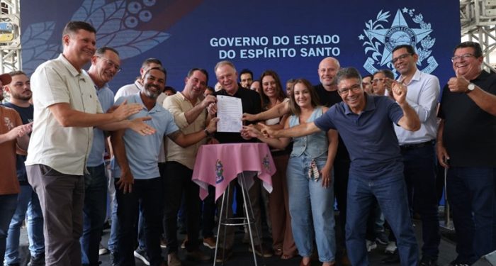 Governo do Estado entrega obras e autoriza novos investimentos em Iconha