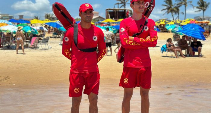 Guarda-Vidas de São Mateus realizam mais de 38 mil ações preventivas no Réveillon