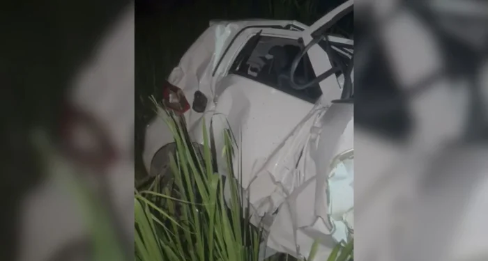 Colisão entre carro e caminhão deixa homem de 68 anos morto na ES-313, em São Mateus