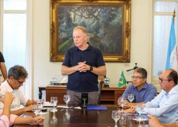 Governo do Estado autoriza obras de contenção e urbanização da orla de Guaxindiba, em Conceição da Barra