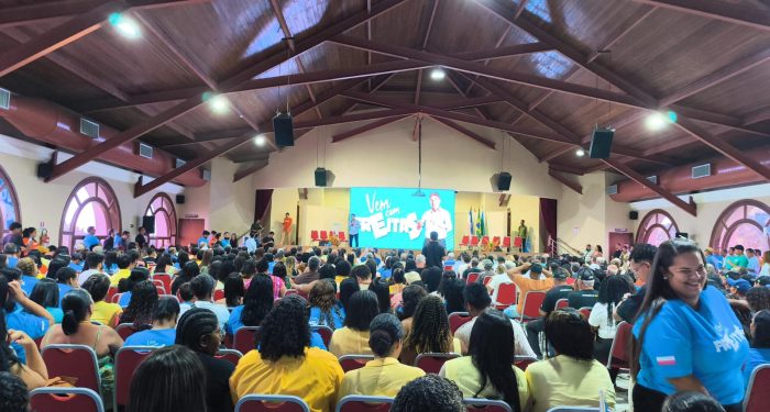 Freitas apresenta balanço de gestão no DER-ES e destaca 250 obras em todo o Estado